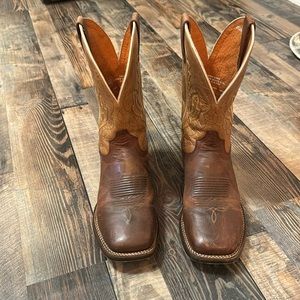 Dan post boots size 9D